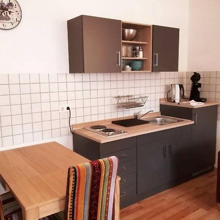 Ferienwohnung - Apartment Mit Balkon In Halle-Saale, Trotha Halle  外观 照片